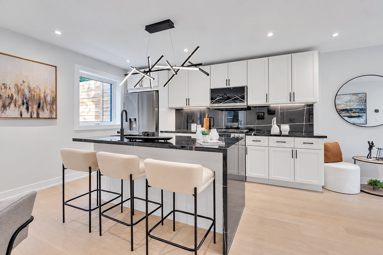 Renovated kitchen with island — NEVACO BUILD project